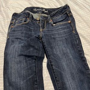 American Eagle size 4(short) skinny kick Jean